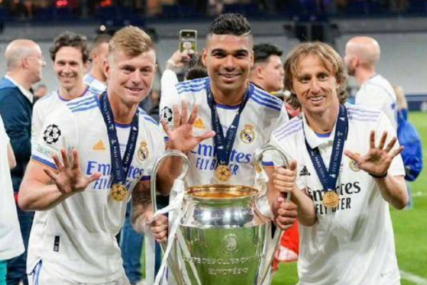 典禮三中場(chǎng)誰(shuí)是核心？