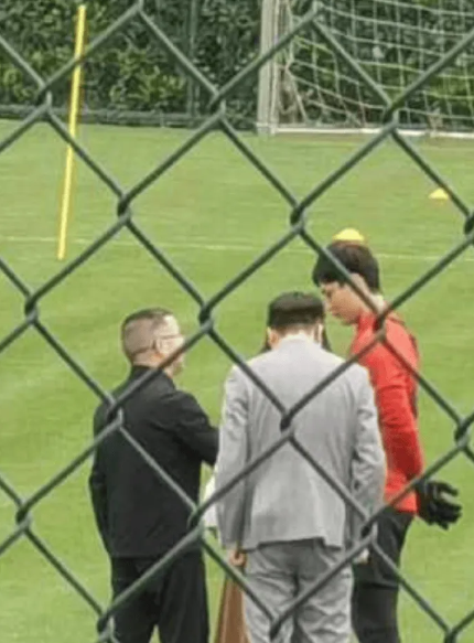 <a href=https://ws-tek.com/tag/chengdurongcheng.html target=_blank class=infotextkey>成都蓉城</a>俱樂部投資方教育球員張巖言論引發(fā)關(guān)注