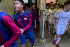 巴薩皇馬少年隊(duì)交手，德比氛圍一樣到位