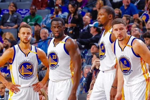 勇士王朝的主要?jiǎng)?chuàng)造者是誰？