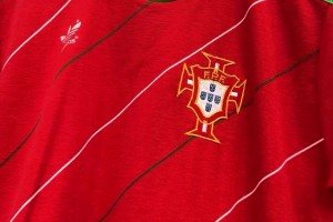 C羅穿上一定帥！葡萄牙1984歐洲杯球衣