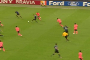 10年的歐冠半決賽，穆里尼奧的國米在圣西羅擊敗巴薩